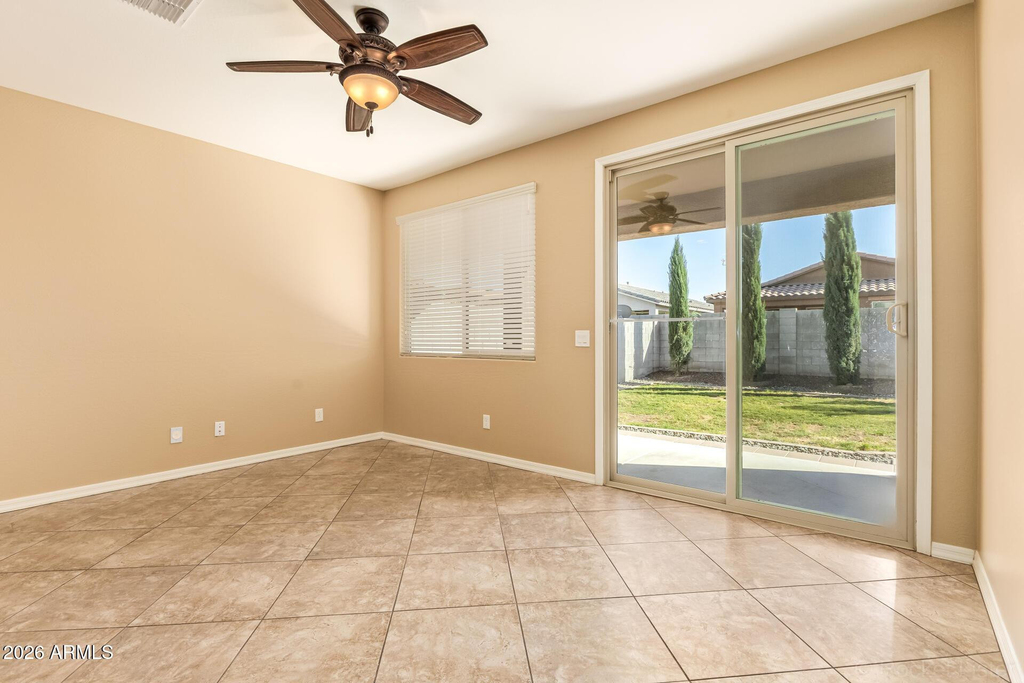 2057 W Kenton Way - Photo 7