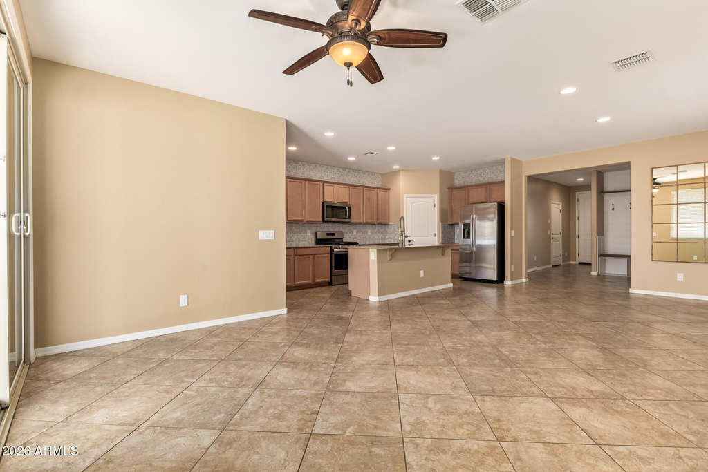 2057 W Kenton Way - Photo 9