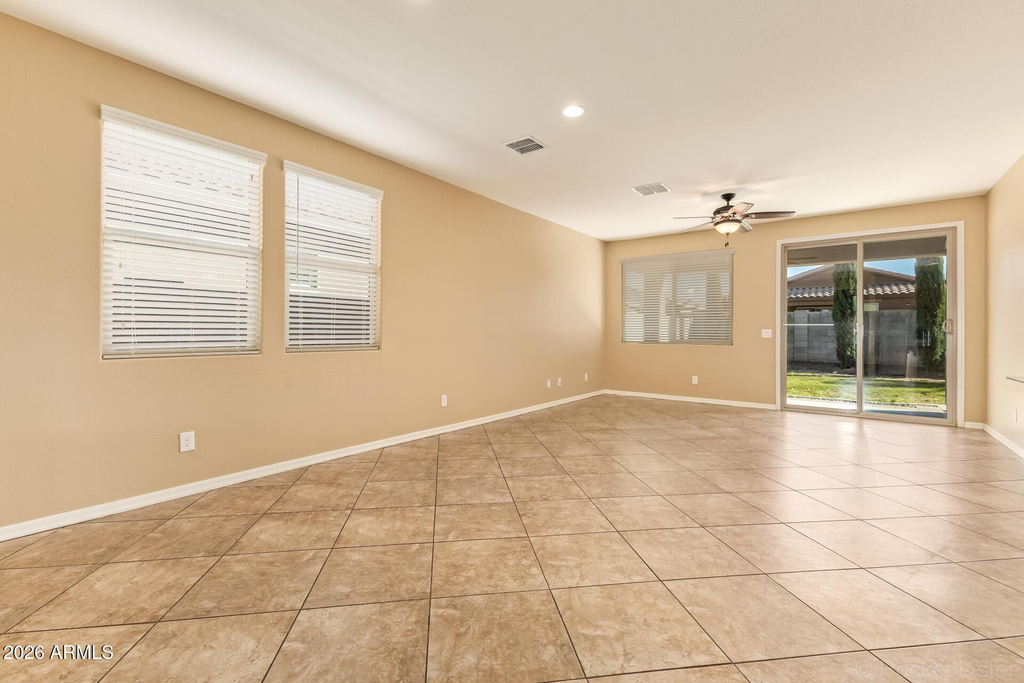 2057 W Kenton Way - Photo 4