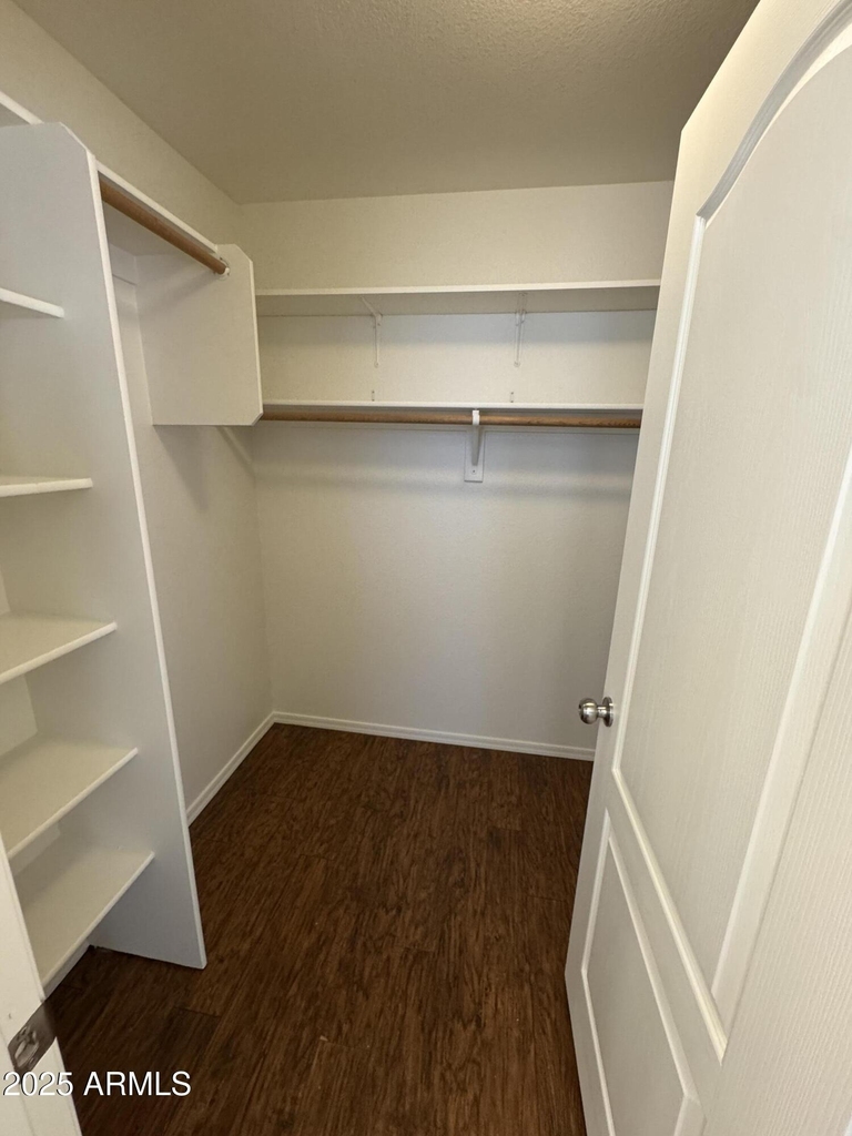 3250 E Ford Avenue - Photo 8