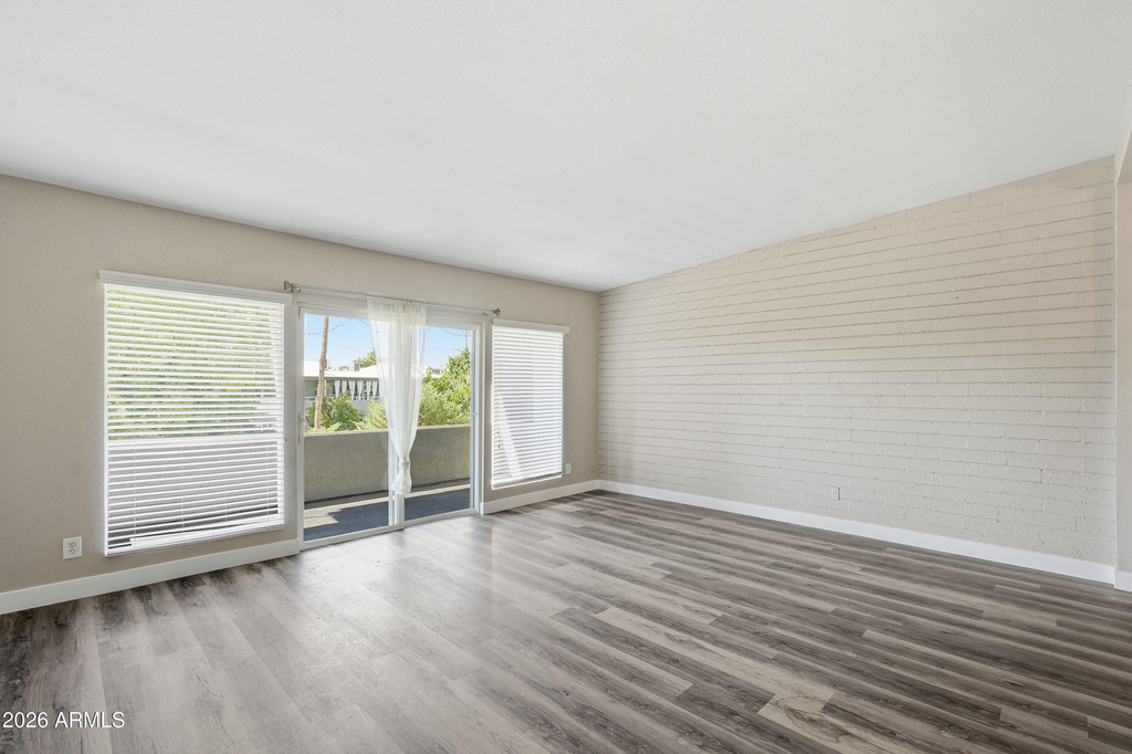 6116 N 12th Place - Photo 5