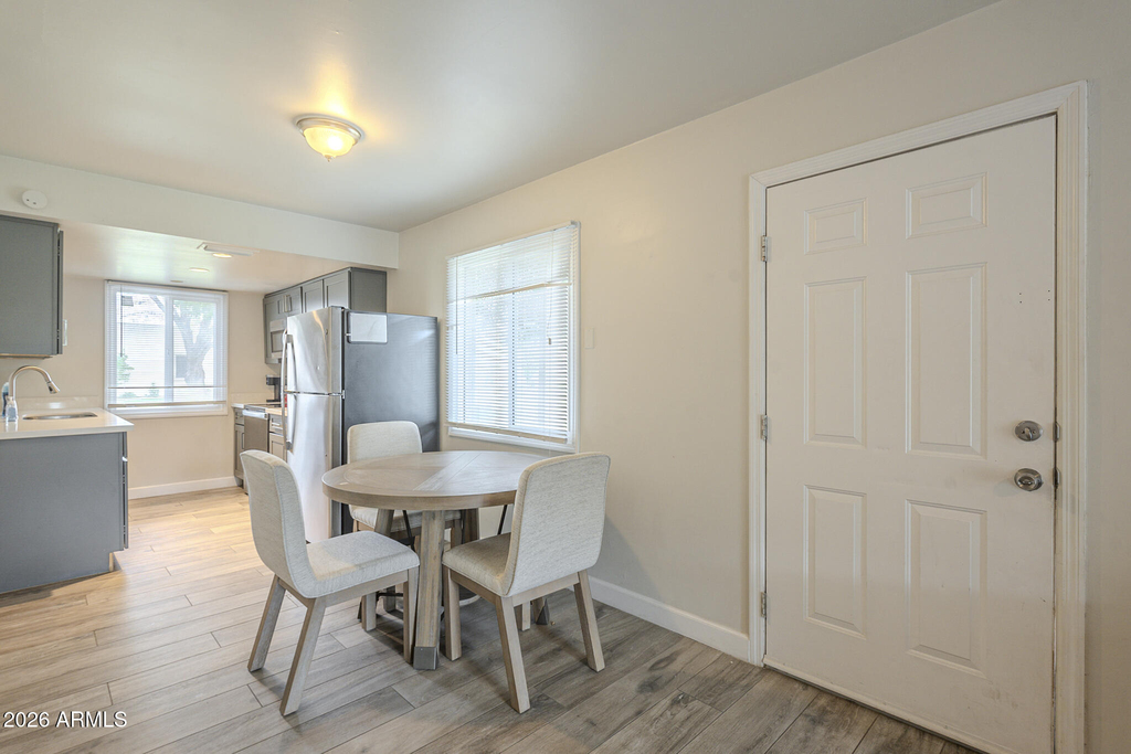 6126 N 79th Street - Photo 3