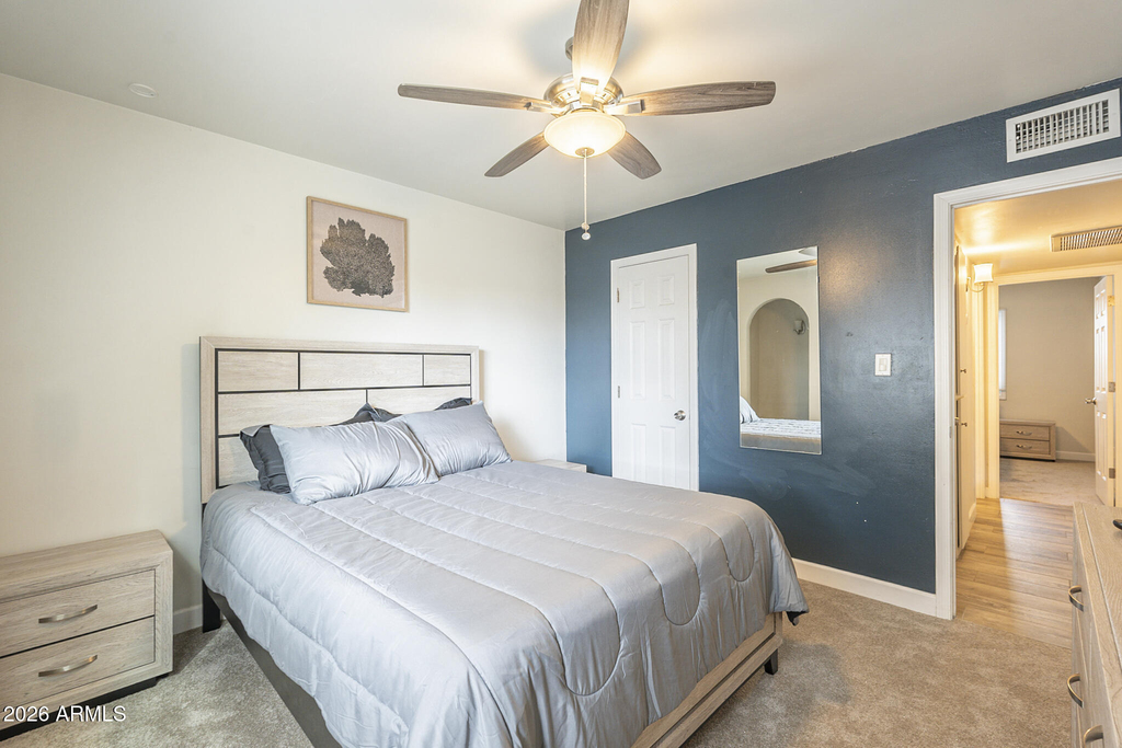 6126 N 79th Street - Photo 6