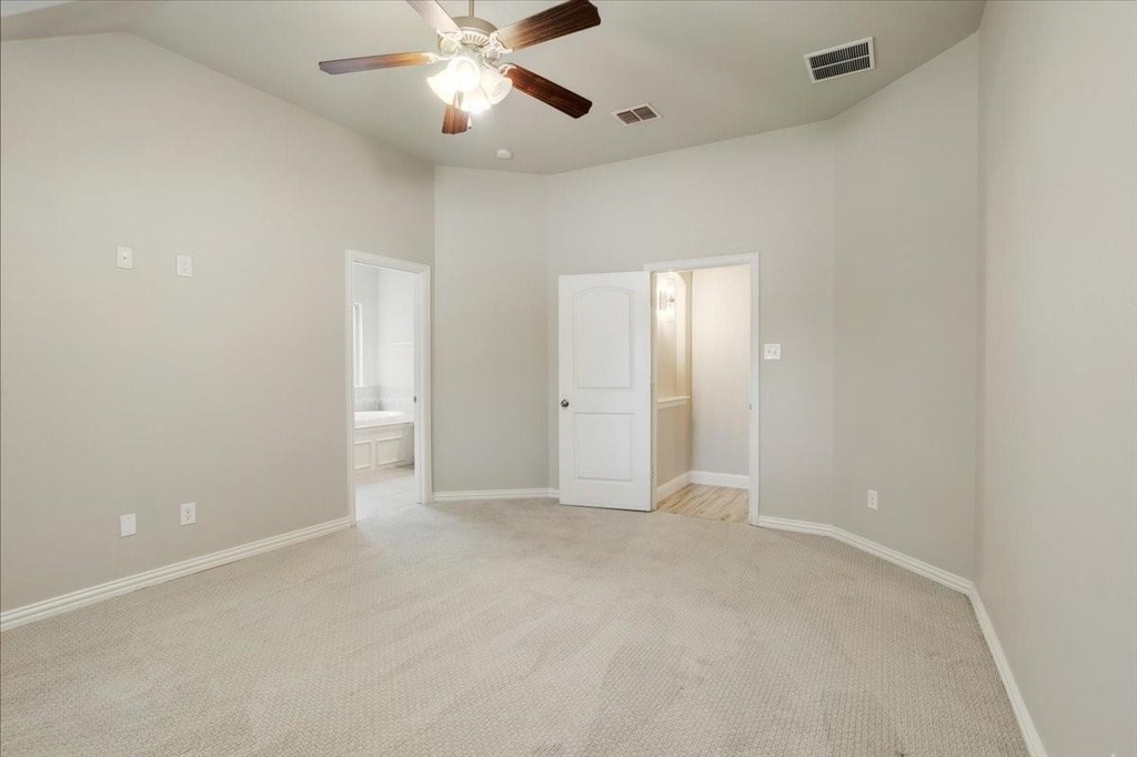 2710 Westpoint Drive - Photo 16