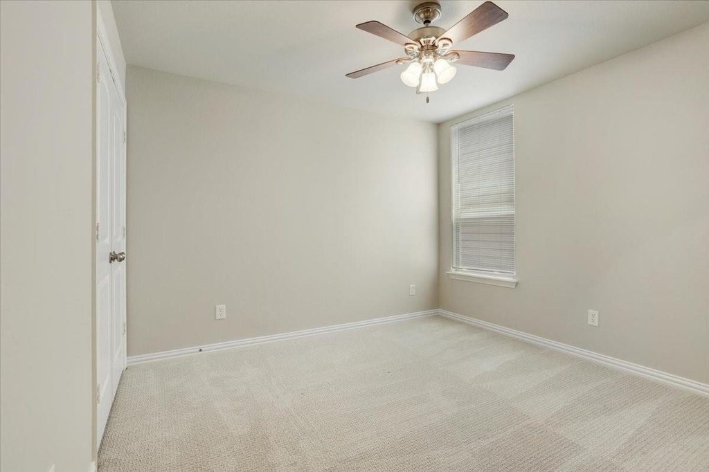 2710 Westpoint Drive - Photo 20