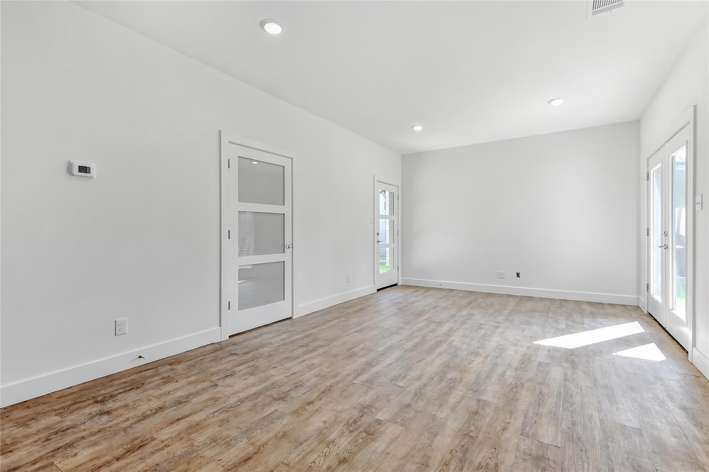 3260 W Crawford Street - Photo 12