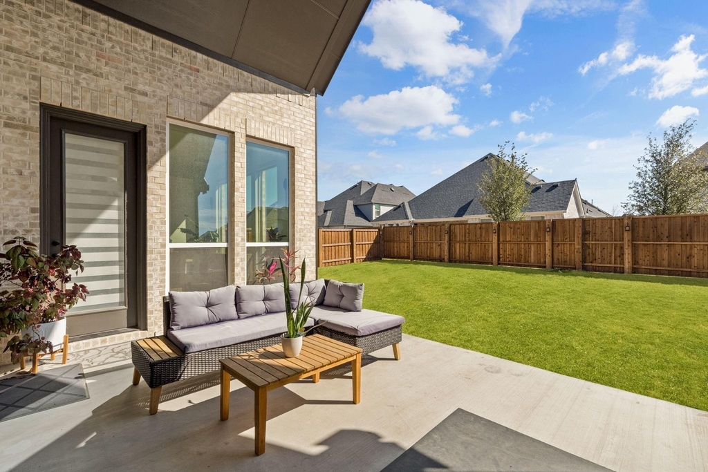 2541 Forestbrook Drive - Photo 36
