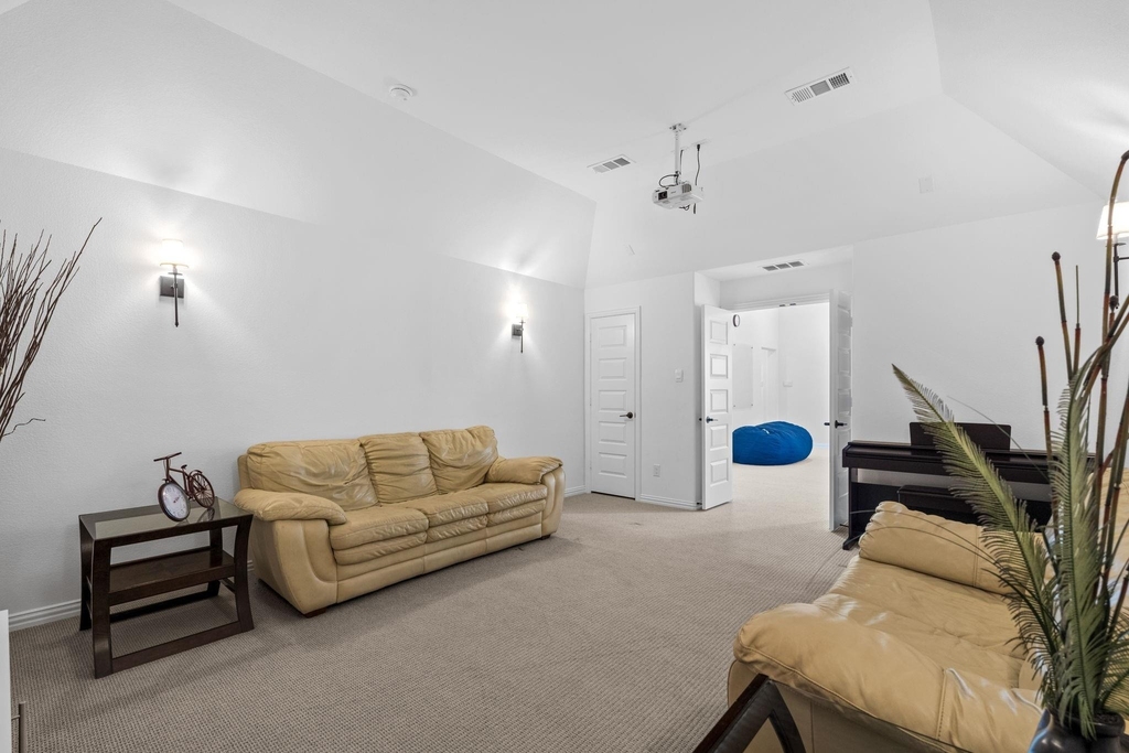 2541 Forestbrook Drive - Photo 32