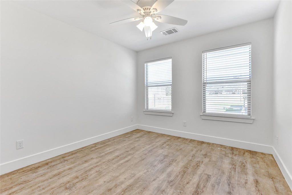 3260 W Crawford Street - Photo 17