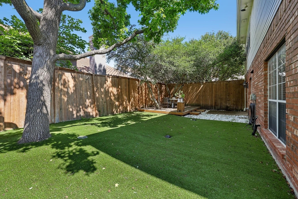 18765 Vista Del Sol - Photo 32