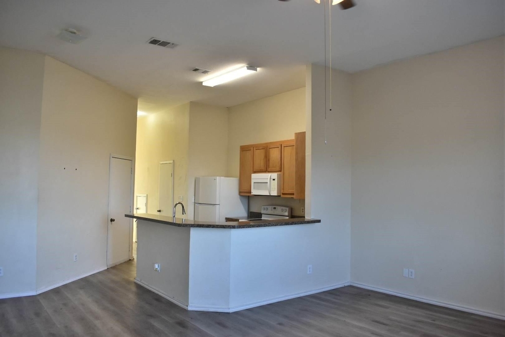 1050 Agape Court - Photo 1