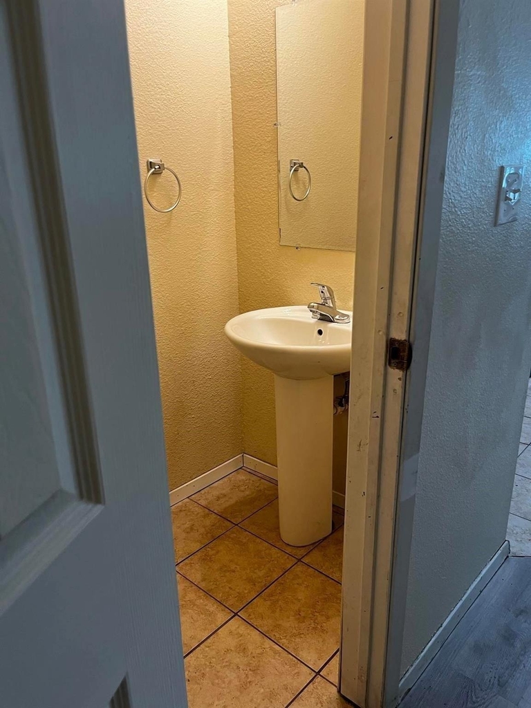 1050 Agape Court - Photo 9