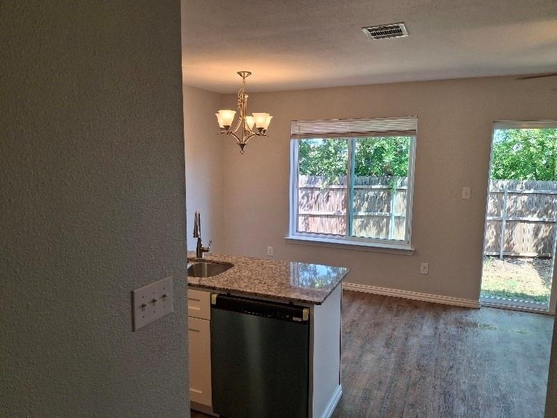 4504 Alamosa Street - Photo 3