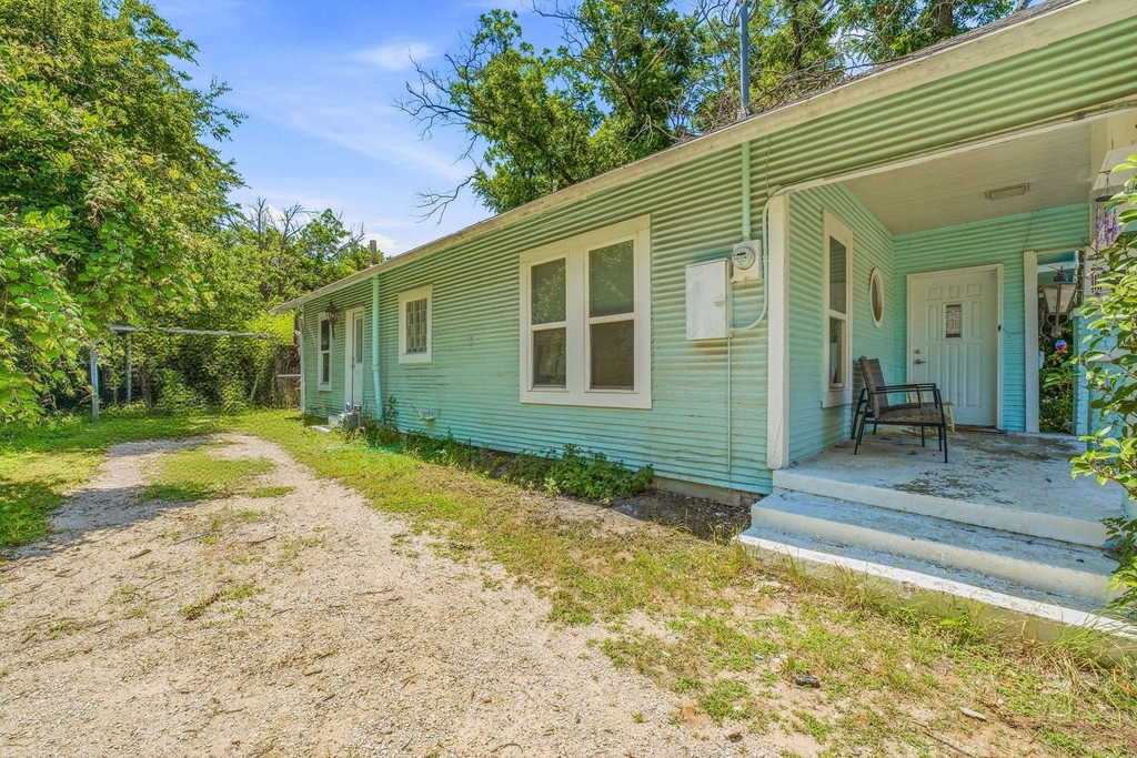 730 N Ollie Street - Photo 2