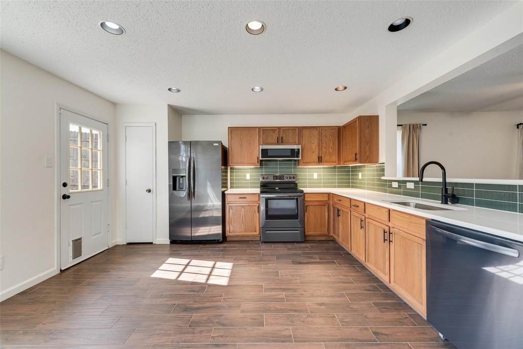 2528 Big Spring Drive - Photo 6