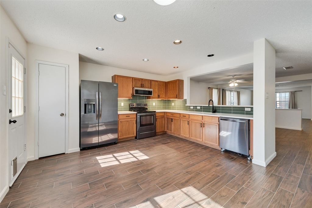 2528 Big Spring Drive - Photo 5