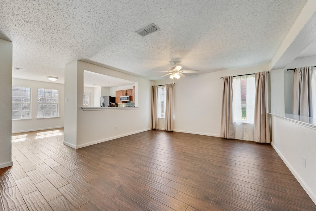 2528 Big Spring Drive - Photo 4
