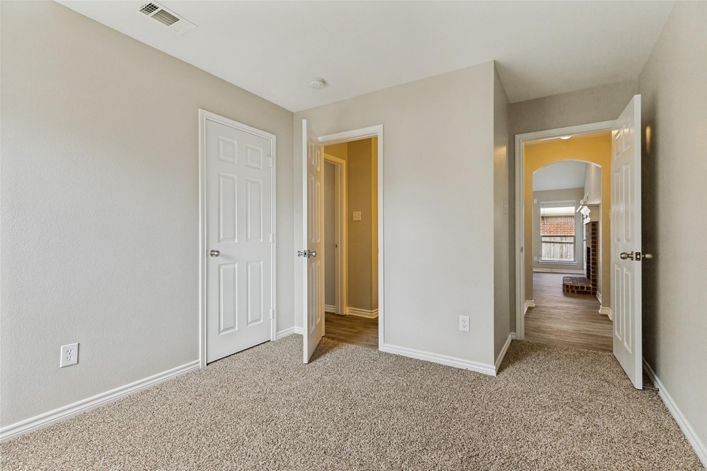 417 Brookhollow Lane - Photo 18