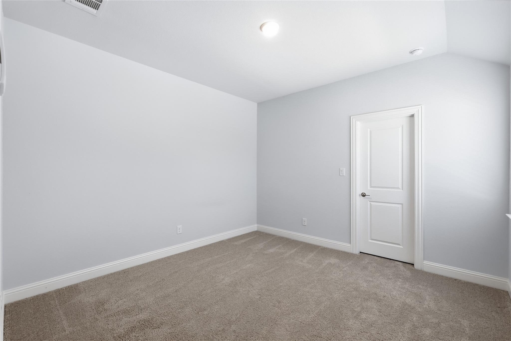 2101 Hebert Court - Photo 24