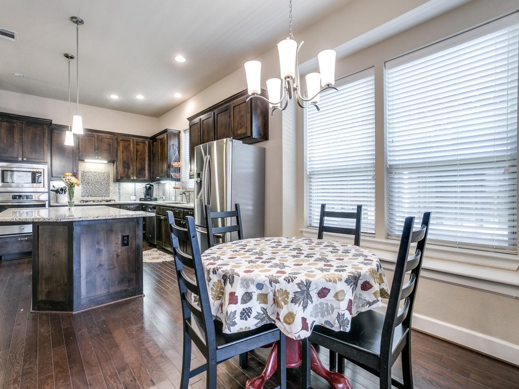 1010 Crystal Oak Lane - Photo 10