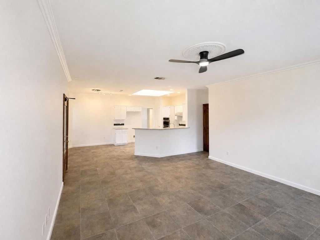9518 Prestmont Place - Photo 12