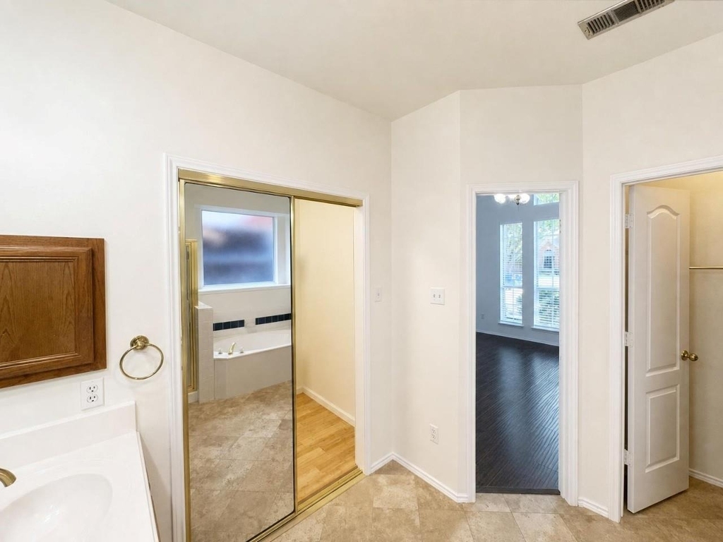 9518 Prestmont Place - Photo 23