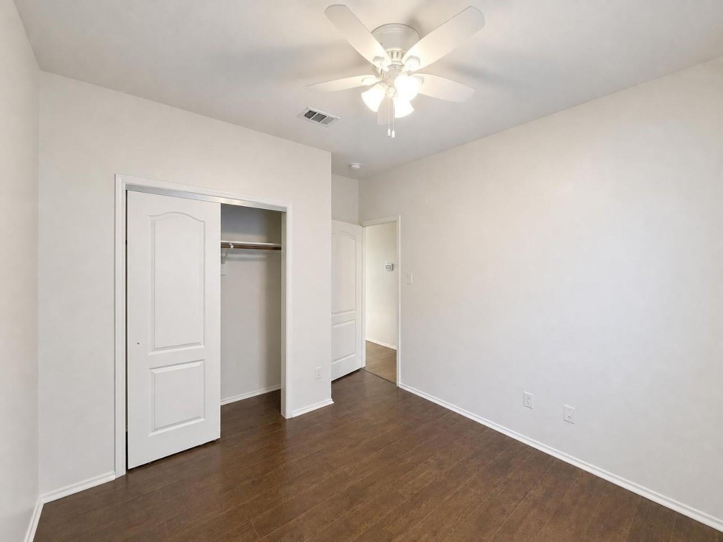 9518 Prestmont Place - Photo 5