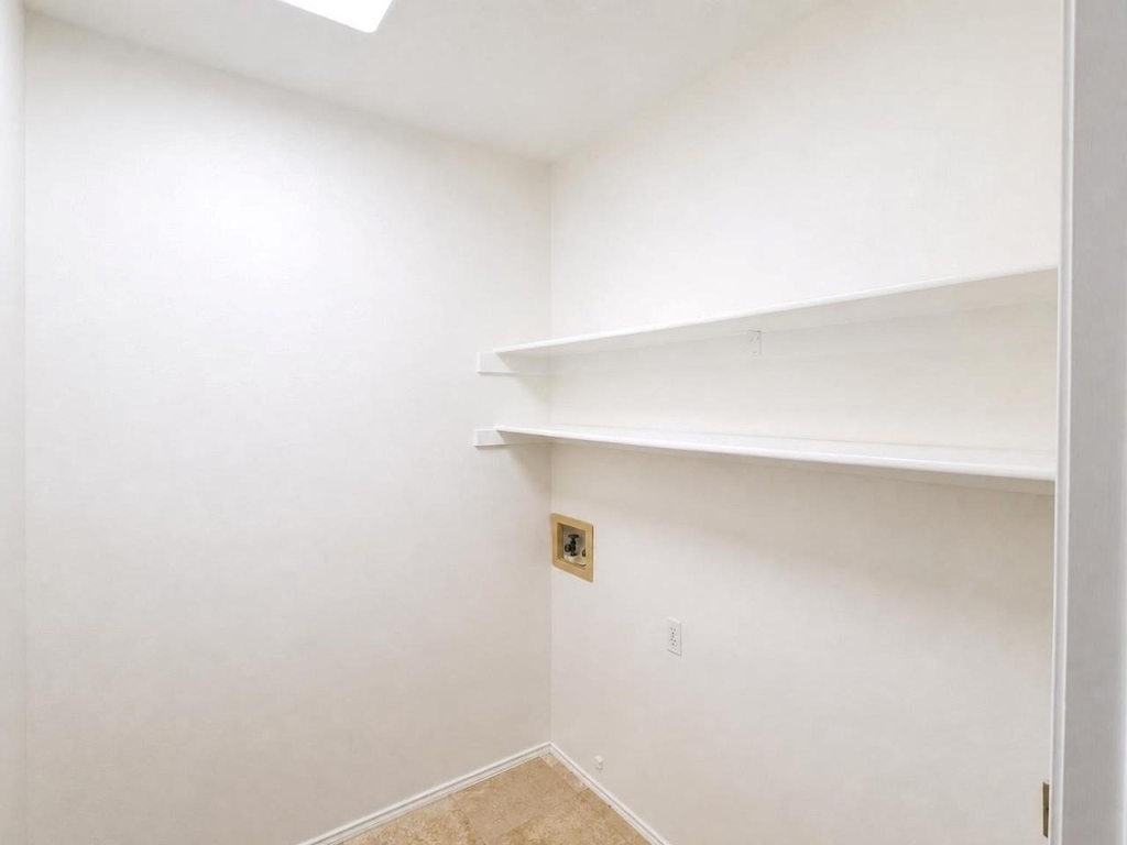 9518 Prestmont Place - Photo 16