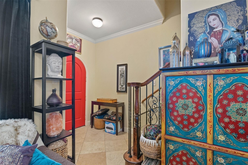 2220 Burning Tree Lane - Photo 4