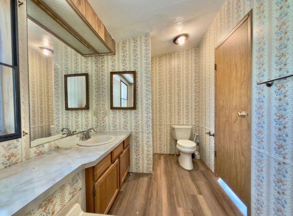 205 W Long Street - Photo 11
