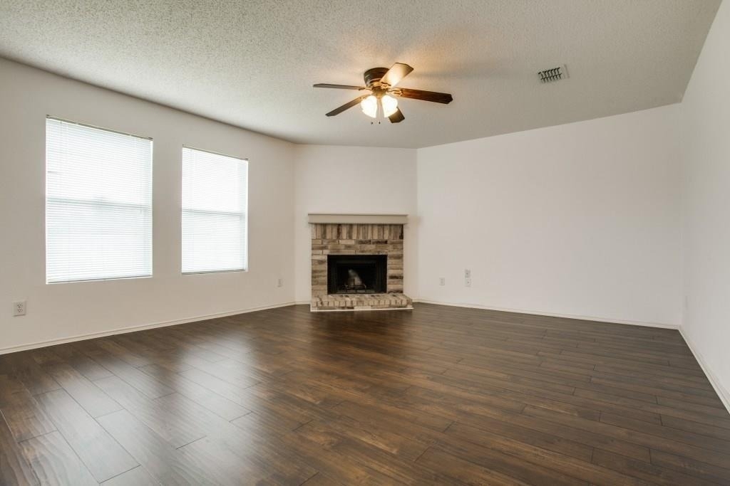 2800 Bissell Way - Photo 7