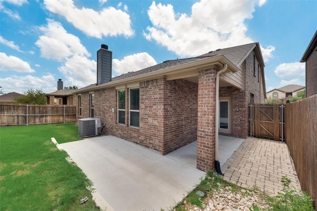 5610 Stockport Drive - Photo 28