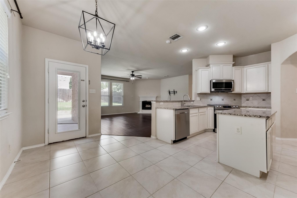 5610 Stockport Drive - Photo 13