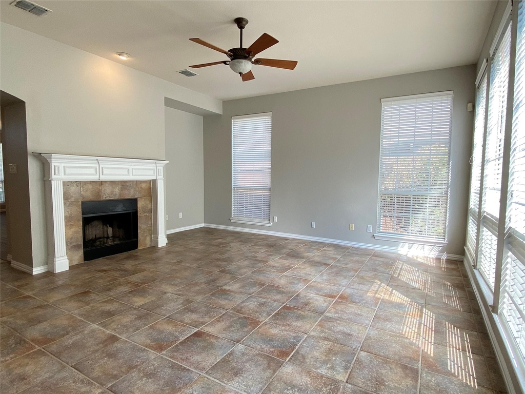15861 Twin Cove Drive - Photo 3