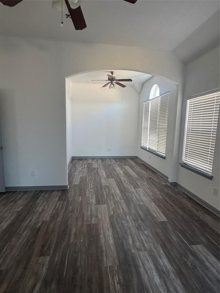 205 Wayne Drive - Photo 7