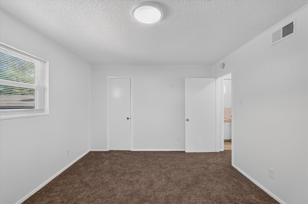 1805 Randolph Drive - Photo 20