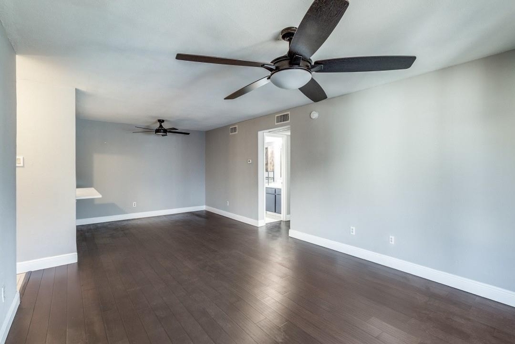 8110 Skillman Street - Photo 2