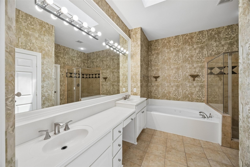 3943 N Hall Street - Photo 7