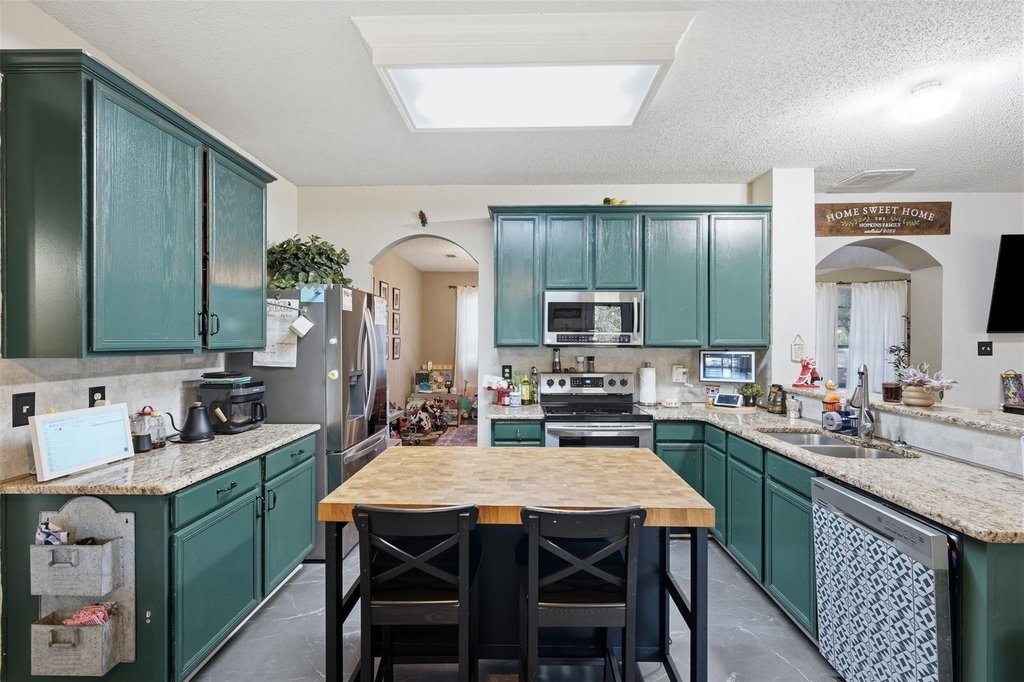 4532 Pebble Stone Drive - Photo 10