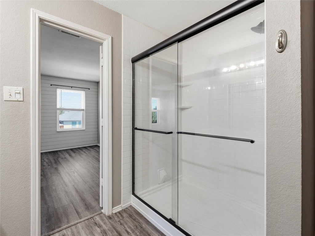 1122 Antoinette Drive - Photo 18