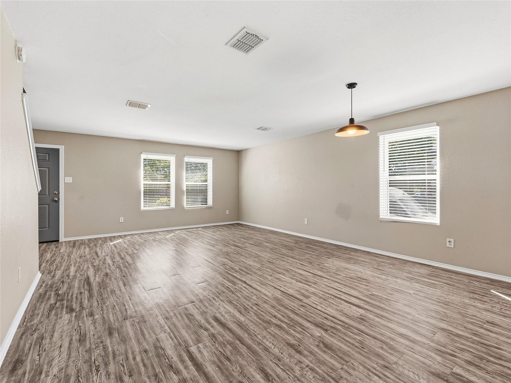 1122 Antoinette Drive - Photo 2