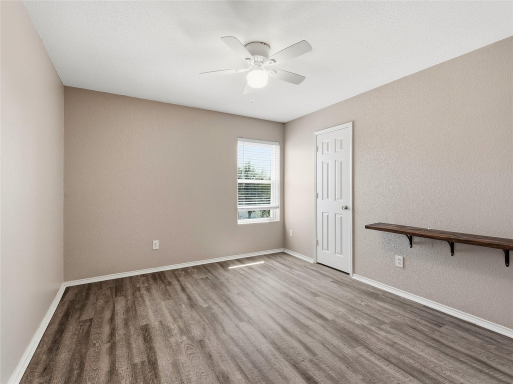 1122 Antoinette Drive - Photo 19