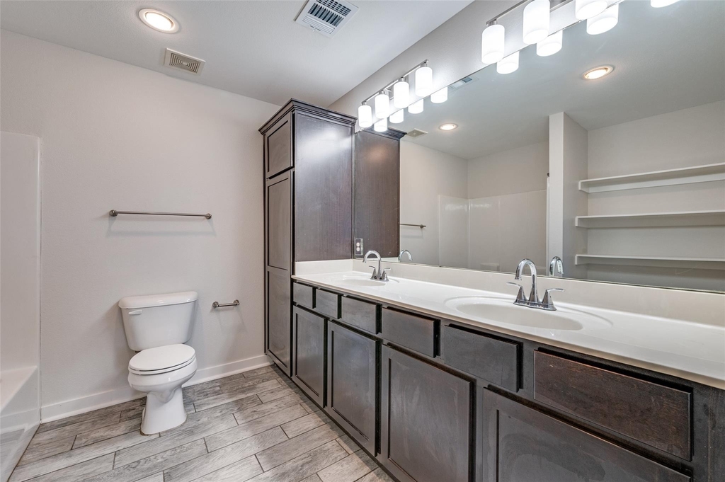 612 N 6th - Photo 9