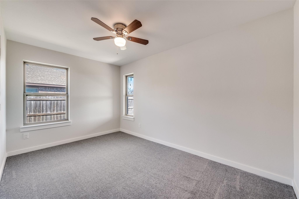 612 N 6th - Photo 6