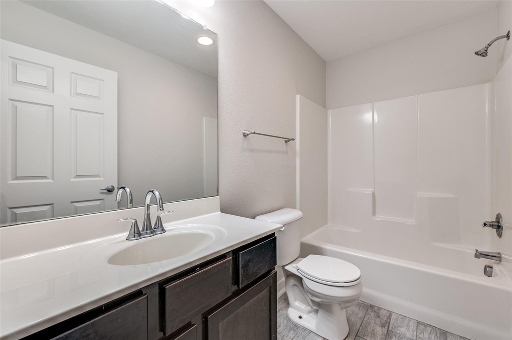 612 N 6th - Photo 7