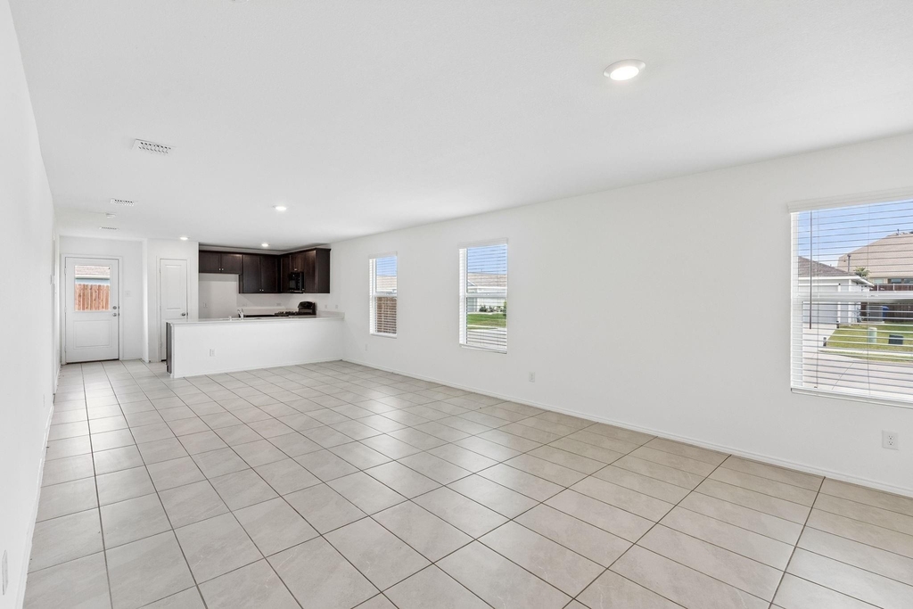 7781 Ruellia Road - Photo 3