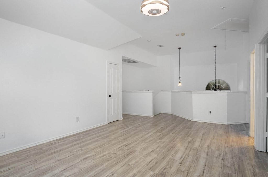 4704 Carolina Trace Trail - Photo 8
