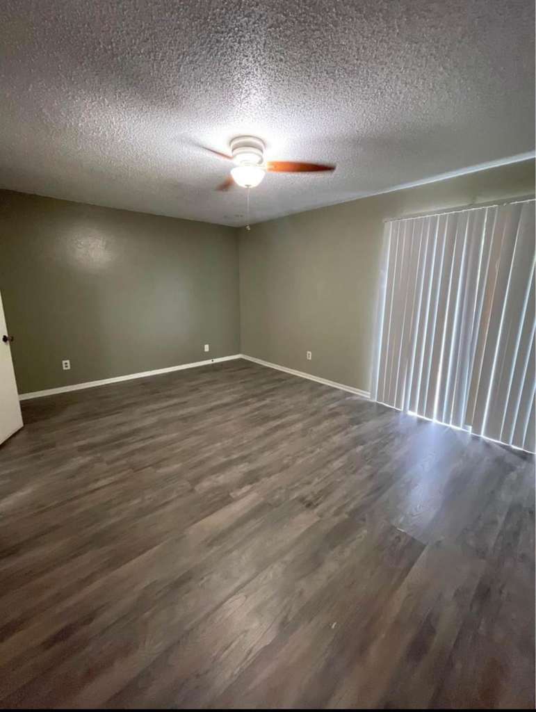 9820 Smokefeather Lane - Photo 9