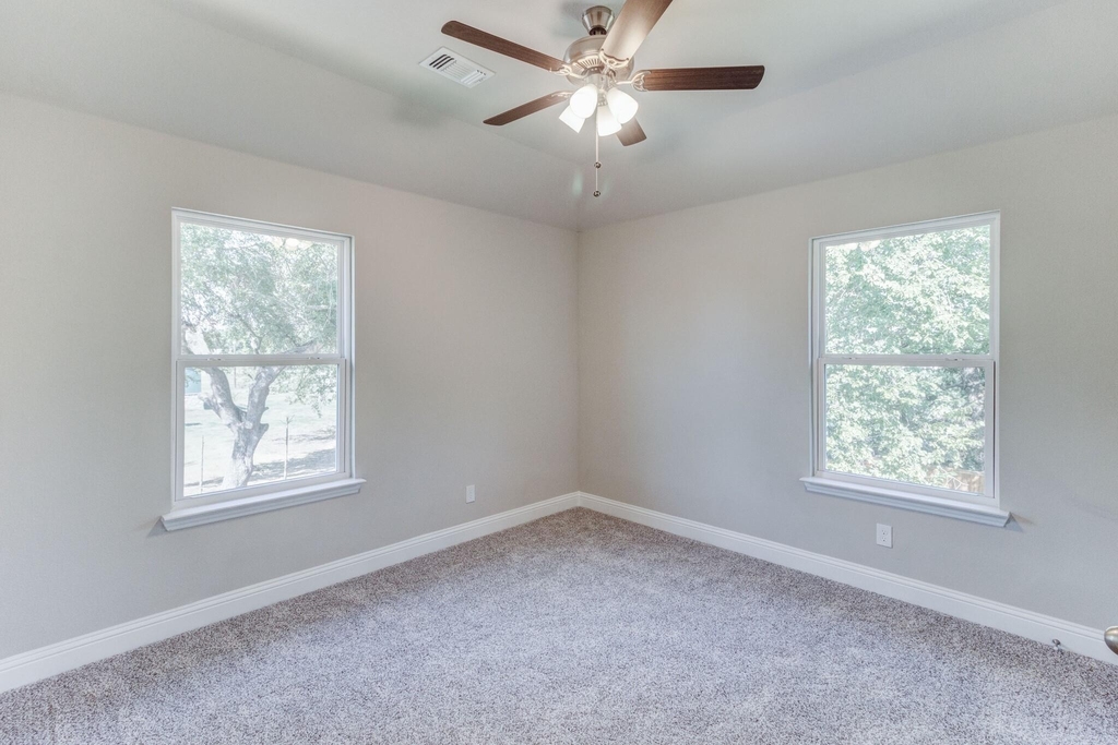 789 Wa Denton Drive - Photo 18