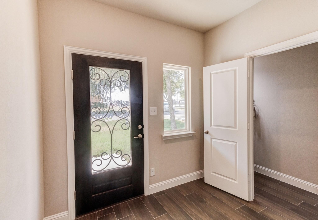 789 Wa Denton Drive - Photo 5